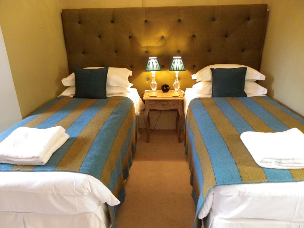 Swan Hill House Colyford Room photo